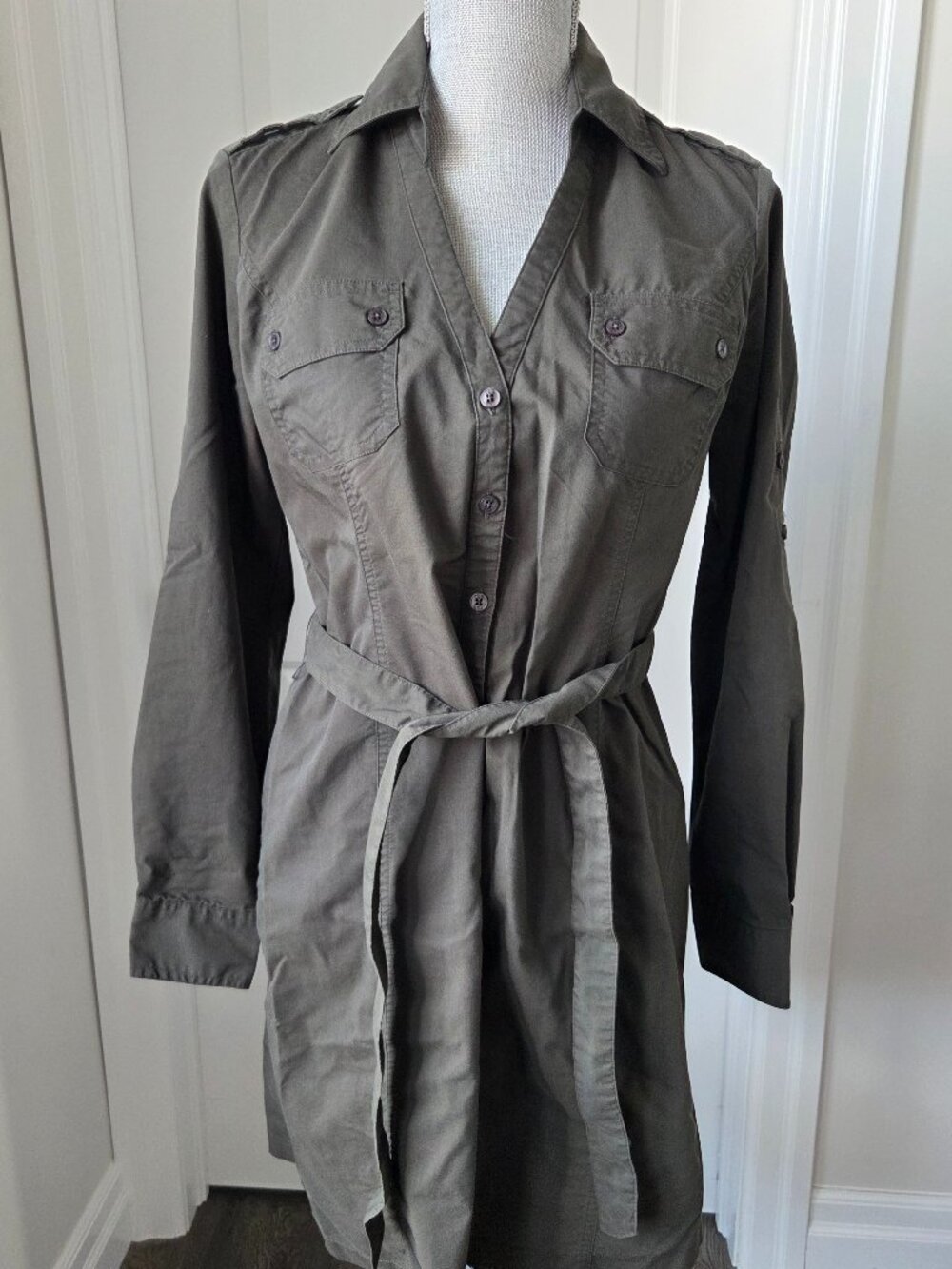 TAG khaki green utility style dress button up stretch long sleeve size med